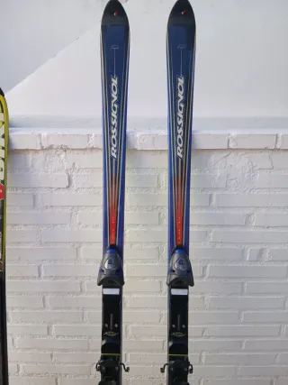 Esquís Rossignol CUT 9.6 más voiki de regalo.