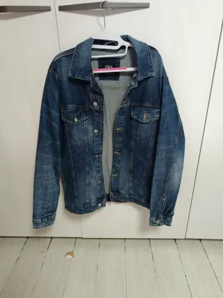 Cazadora tejana Zara azul