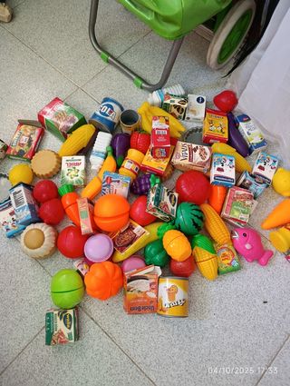 Cocinita Infantil Lidl con muchos complementos 