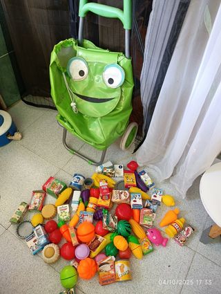 Cocinita Infantil Lidl con muchos complementos 