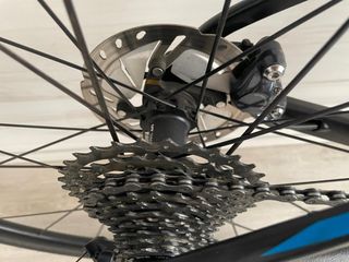 Bicicleta carretera BMC Roadmachine 02 [dona]