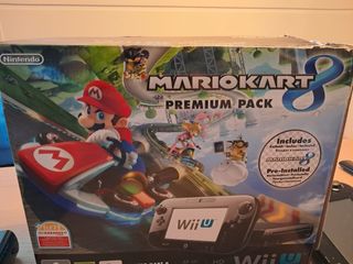 Nintendo Wii U Premium Mario Kart + Mando y juegos