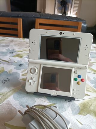 New Nintendo 3DS Blanca