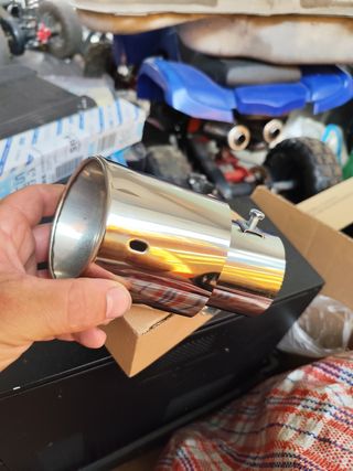 Terminal de escape cromado