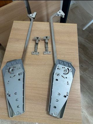 Bisagra Kesseböhmer Freelift con amortiguador