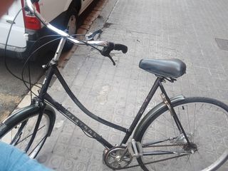 Bicicleta paseo estilo holandésa 