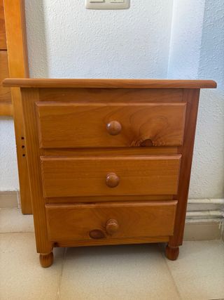 Mesitas de noche de madera