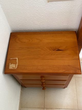 Mesitas de noche de madera