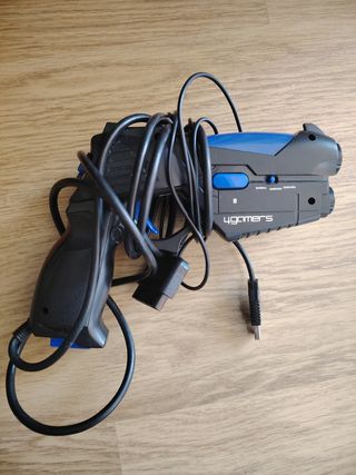 Pistola 4gamers para PlayStation 2