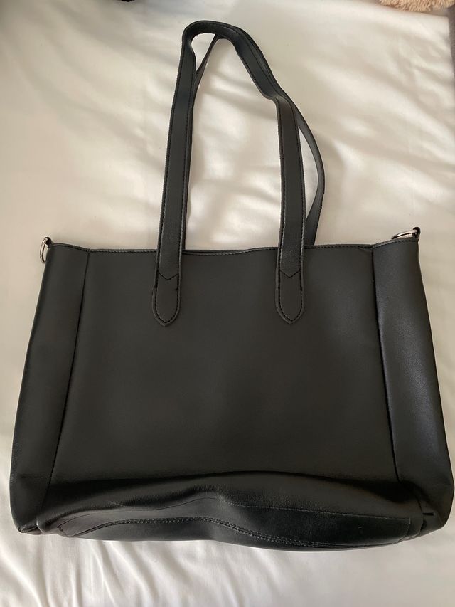 Bolso Negro de Piel