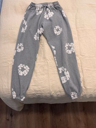 Conjunto Sudadera y Pantalón Gris Talla M