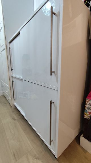 Mueble salón almacenaje lacado en blanco brillo