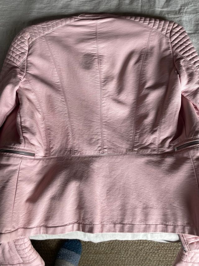 Chaqueta ONLY rosa cuero mujer