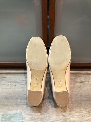 Bailarinas tacón bajo beige