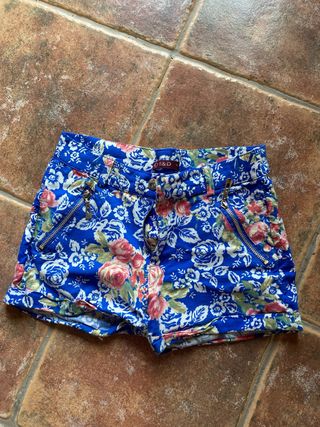 Pantalones cortos azules con flores talla XL