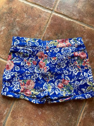 Pantalones cortos azules con flores talla XL