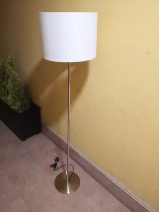 Lámpara de pie