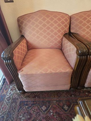 Sofá antiguo de alta calidad
