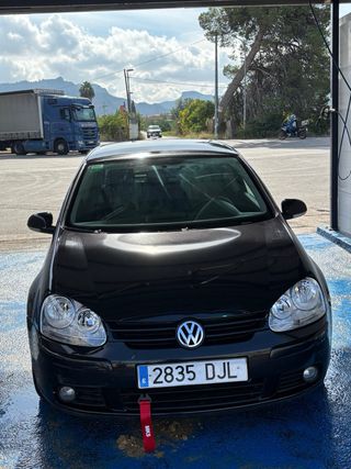Volkswagen Golf 2005
