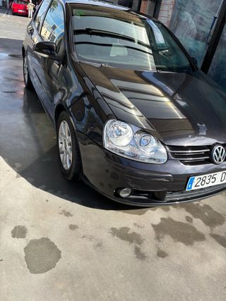 Volkswagen Golf 2005