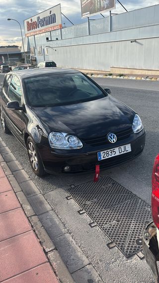 Volkswagen Golf 2005