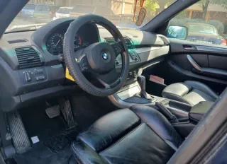 BMW X5 2005 3.0d 218cv automático 