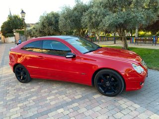 Mercedes Clase C220 Sportcoupe Sport Edition 2005