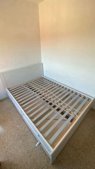 Estructura cama de matrimonio + somier
