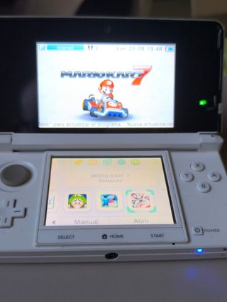 Nintendo 3DS Blanca con juegos