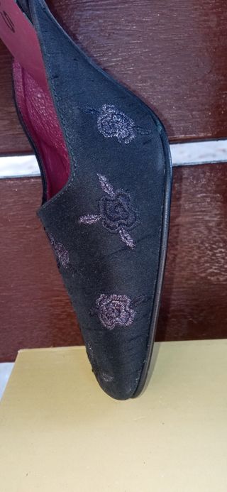 Zapatos de tacón Gino Vaello