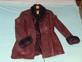 Gabardina de piel ovina