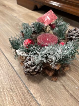 Centrotavola natalizio con candela