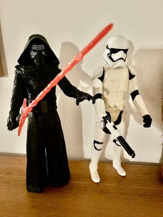 Figuras Star Wars Kylo Ren, Chewbacca, Stormtroope
