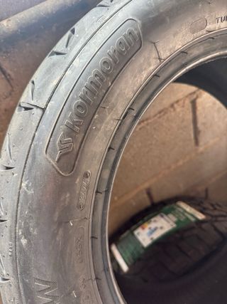 Neumático Kormoran UHP 235/55 ZR17