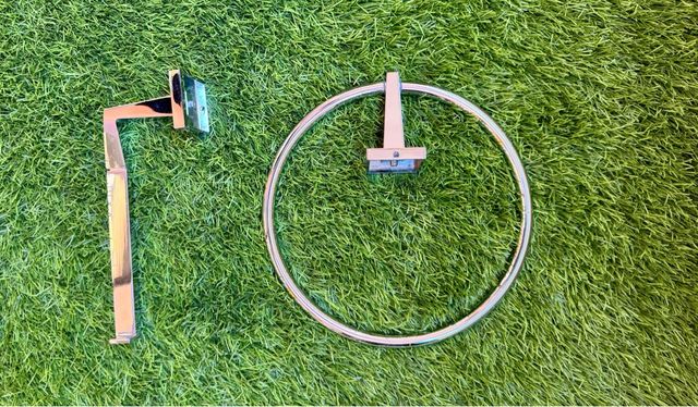 Portarrollos y toallero Struch