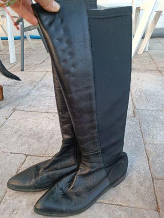 Botas altas negras