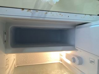 Nevera Smeg pequeña
