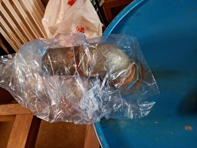 Tanque de gasoil azul