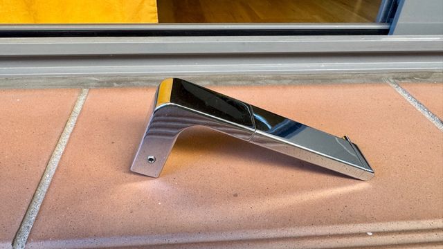 Toallero y portarrollos de acero inoxidable