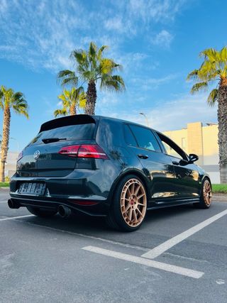 Volkswagen Golf 2016
