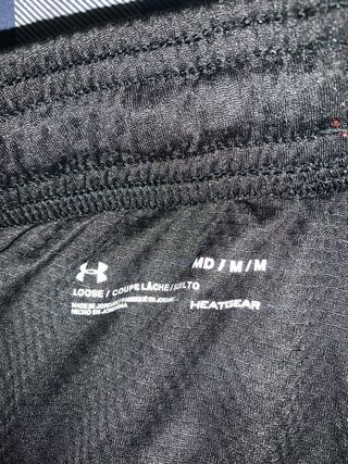 Pantalón corto Under Armour negro