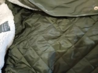 Chaqueta Parka verde Primark con capucha