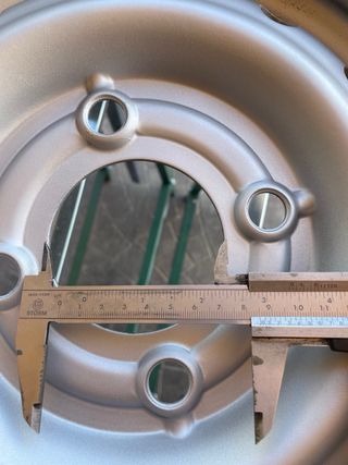 Rueda para remolque como nueva
