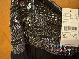 Vestido de fiesta negro con lentejuelas
