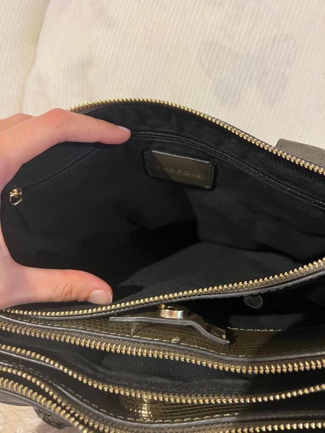 Bolso Parfois verde efecto piel reptil