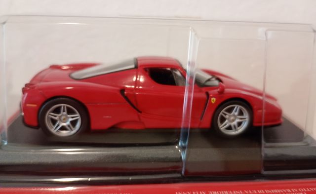Ferrari Enzo scala 1:43