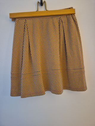 Falda corta Agatha Ruiz de la Prada Talla 38