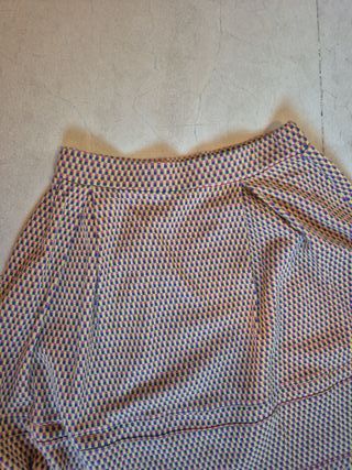 Falda corta Agatha Ruiz de la Prada Talla 38