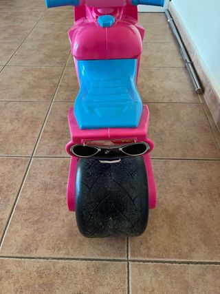 Moto infantil rosa y azul