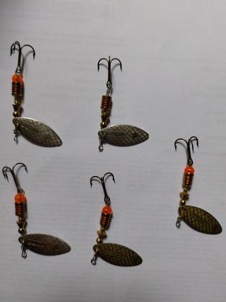 CUCHARILLAS DE PESCA.